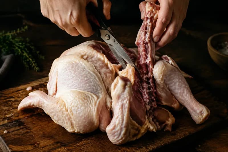 Poulet flach schneiden