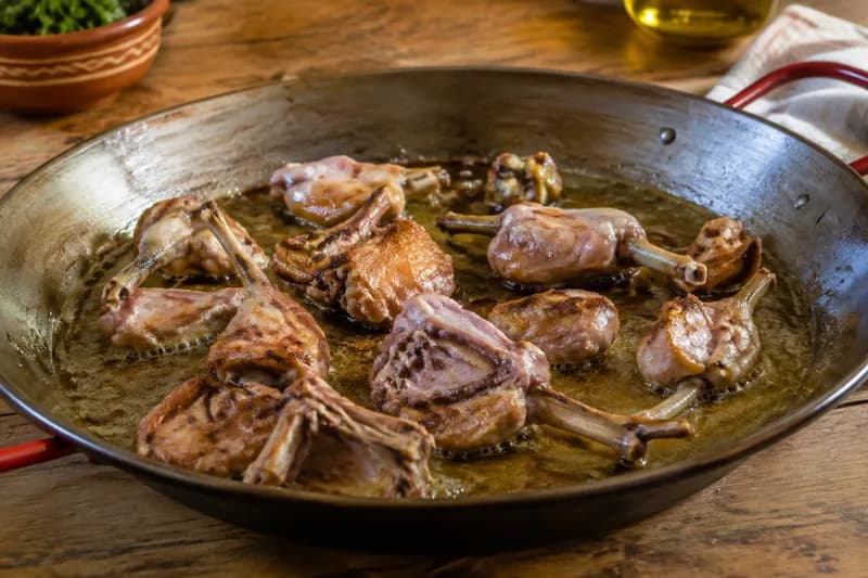 Kaninchen anbraten