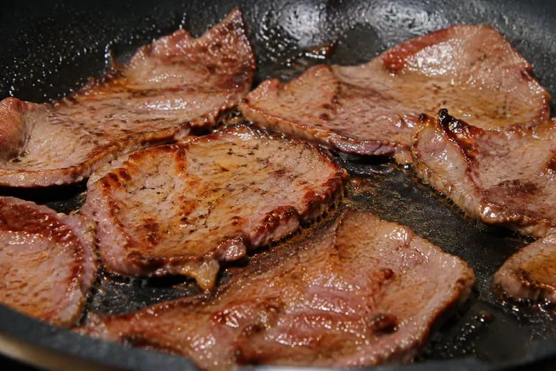 Fleisch braten