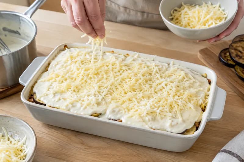 Béchamel verteilen